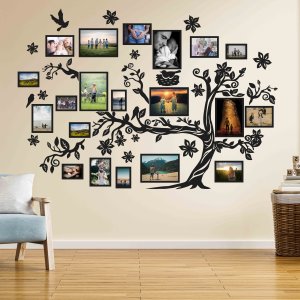 Fotorahmen aus Holz an der Wand – Baum