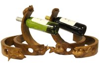 Weinregal aus Holz - Eichhörnchen